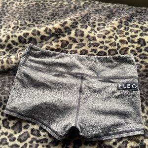 Fleo Shorts